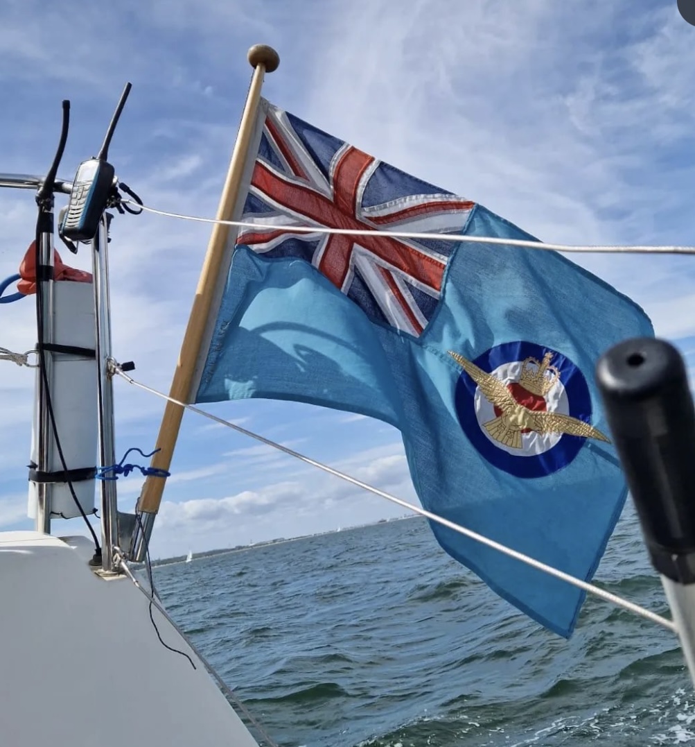 royal lymington yacht club ensign
